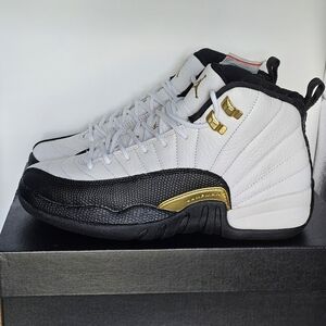 Air Jordan 12 Retro (GS) Royalty 6.5Y White/ Metallic Gold-Black 153265-170